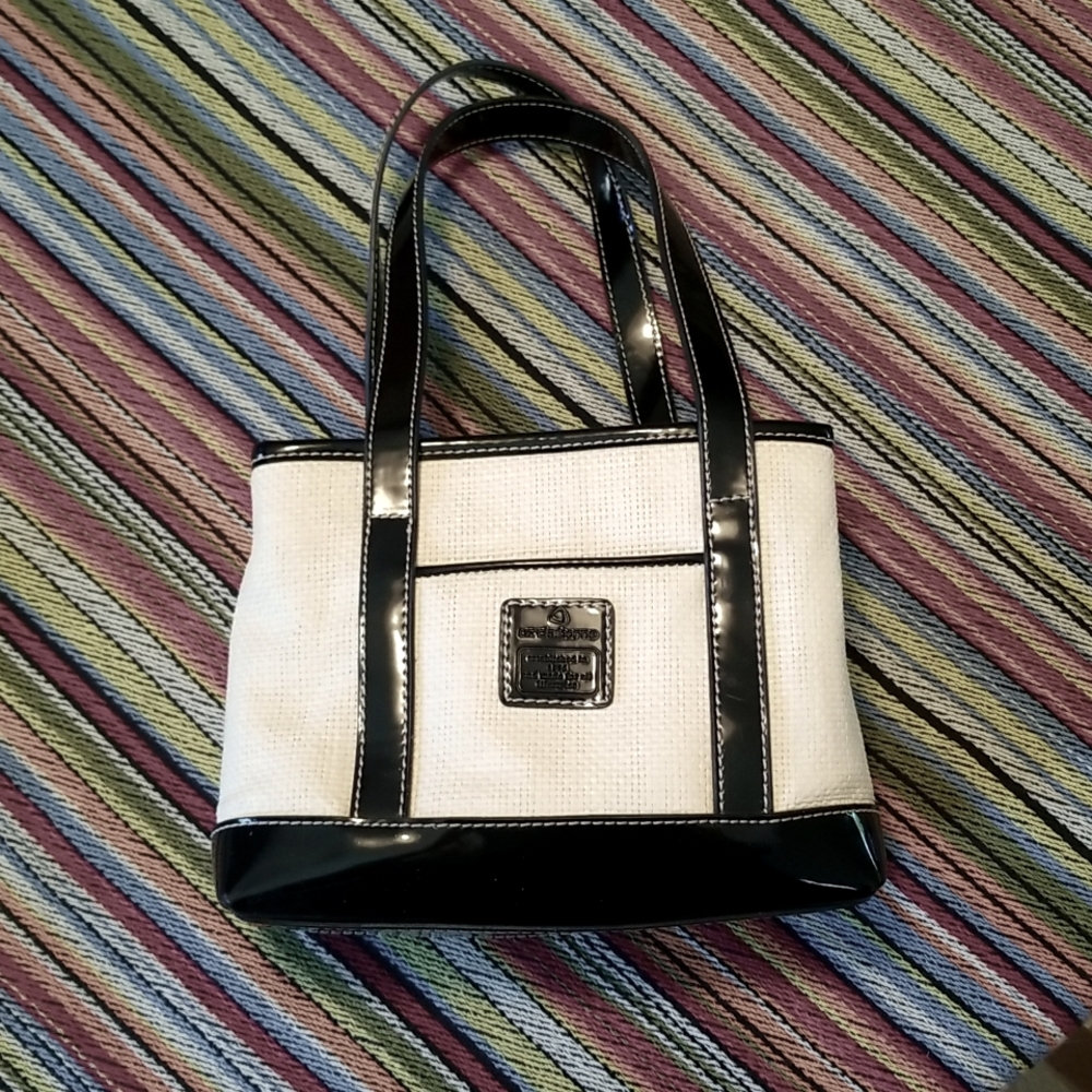 Liz Claiborne bag
